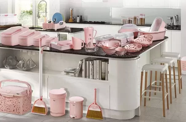 لیست لوازم آشپزخانه جهیزیه عروس