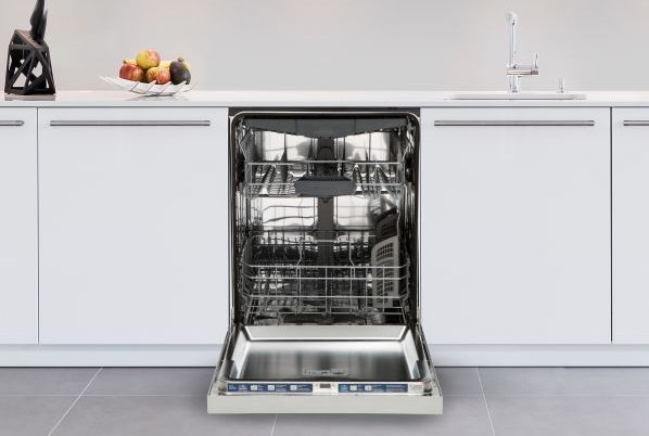 ماشین ظرفشویی هوشمند؛ چقدر در مصرف آب صرفه‌جویی می‌کند؟