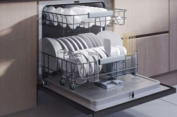 ماشین ظرفشویی هوشمند؛ چقدر در مصرف آب صرفه‌جویی می‌کند؟