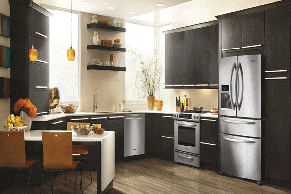 چگونه فضای آپارتمان کوچک را بزرگتر نشان دهیم؟